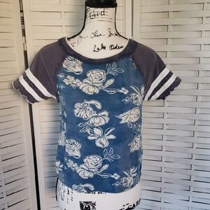 We The Free Blue and Gray New Short Sleeves Women's Top Size S